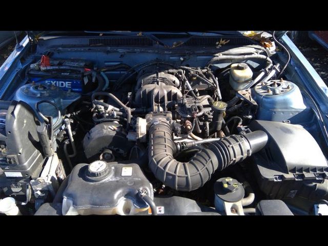 Engine Assembly From 2005 Ford Mustang STD